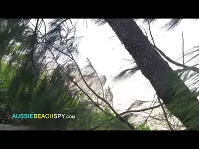 بڑی چھاتی کے ساتھ گڑبڑ آبنوس پیاری