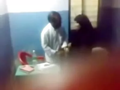 شوقیہ ایشیائی پیارے سیکس سے محبت کرتے ہیں۔