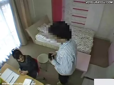 بابے کو لنڈ کا مزہ آتا ہے اور بوجھ پڑتا ہے۔